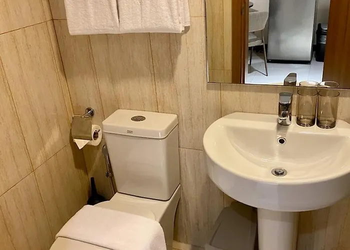 8 Adriatico Beside Robinsons Mall Y1 Appartement Manille